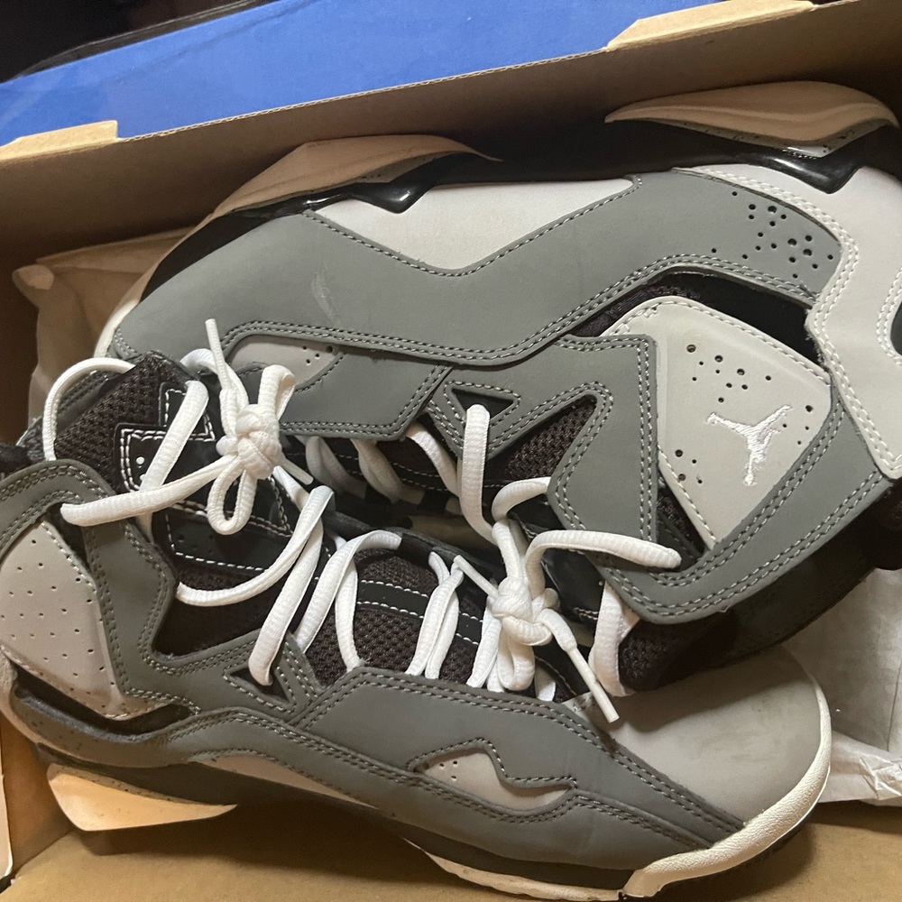 Jordan True Flight